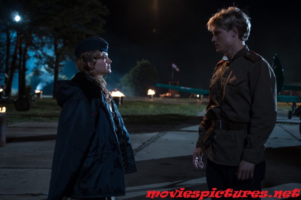 На Париж (2019)