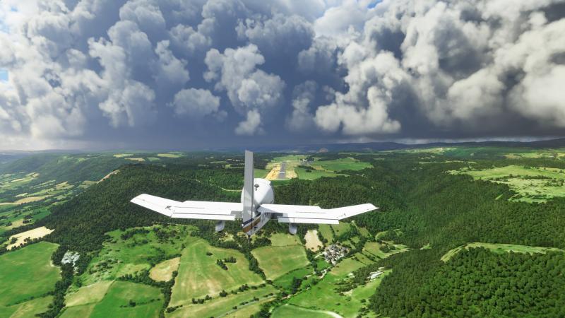 Microsoft Flight Simulator появилась в Steam