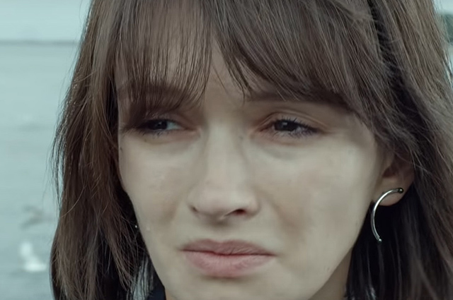 Паулина Андреева, Евгений Цыганов, Марьяна Спивак и другие актеры в трейлере фильма Алексея Учителя "Цой"