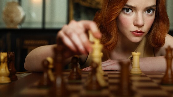 Новые сериалы 19–25 октября: «Ход королевы», «Варвары», «Отыграть назад» и «Шерлок в России»
