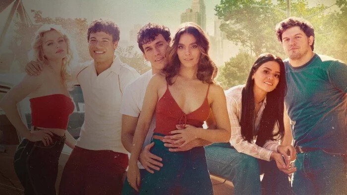 
        17 новых сериалов, которые выходят в январе 2021 года                    
                        (18 фото)                    
            