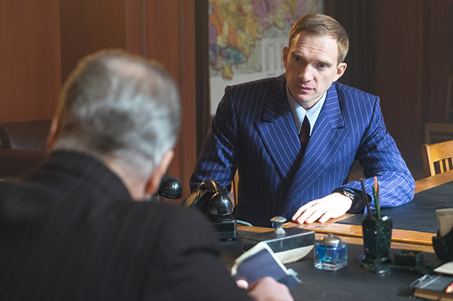 Константин Хабенский, Алена Михайлова и другие в первом тизере нового сериала Федора Бондарчука "За час до рассвета"
