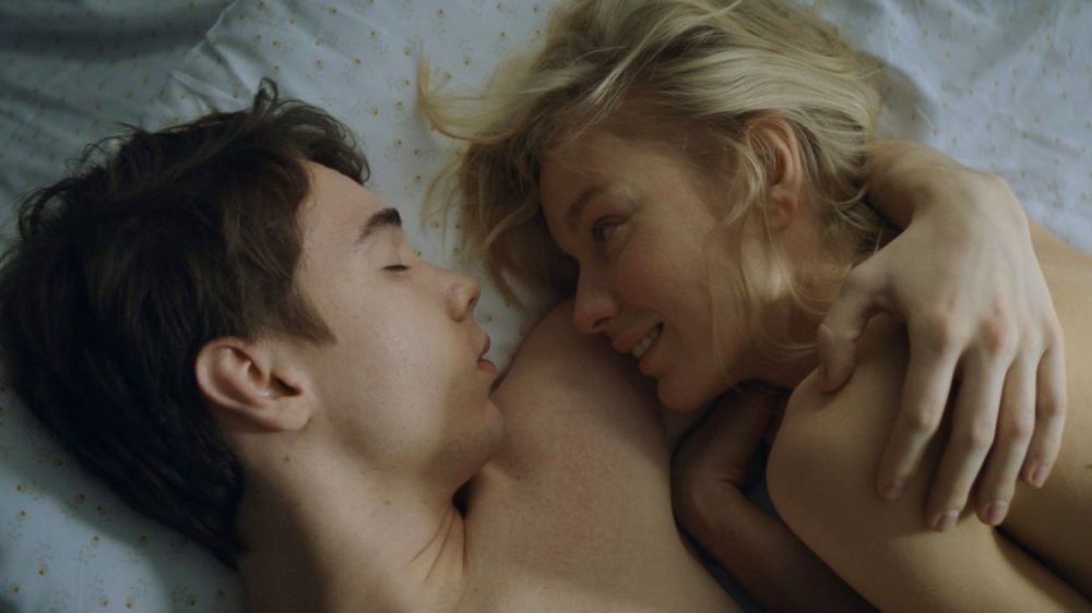 Рецензия на сериал «Happy End» («Хэппи-энд») про вебкам-порно