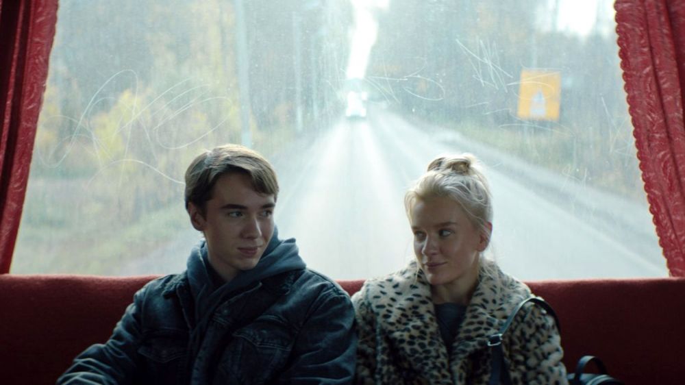 Рецензия на сериал «Happy End» («Хэппи-энд») про вебкам-порно
