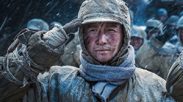 
 Фильм о победе Китая над США обогнал в прокате американские блокбастеры 
 (3 фото + 1 видео) 
 