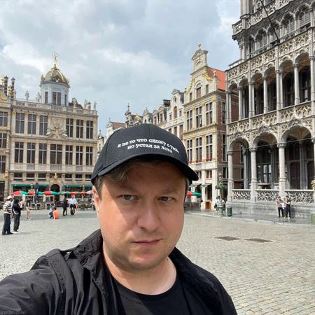 Антон Долин высказался о новом фильме Ридли Скотта — режиссер ответил ему матом