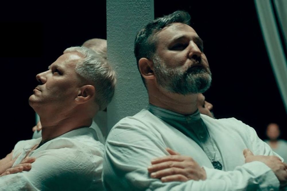Интервью с актером Алексеем Розиным — о сериале «Право на свободу», сектах и «Воланде» 