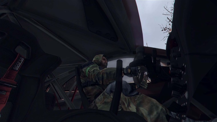 
 На S.T.A.L.K.E.R.: Shadow of Chernobyl реализован многопользовательский гоночный режим "Race"
 