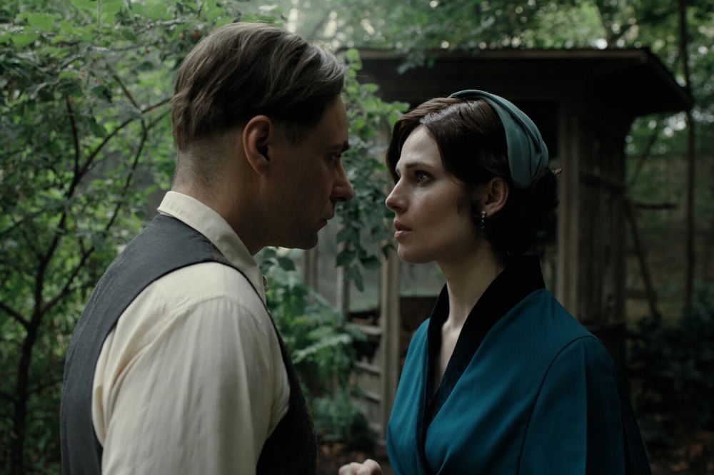 25 января в прокат выходит «Мастер и Маргарита» с Цыгановым и Снигирь 