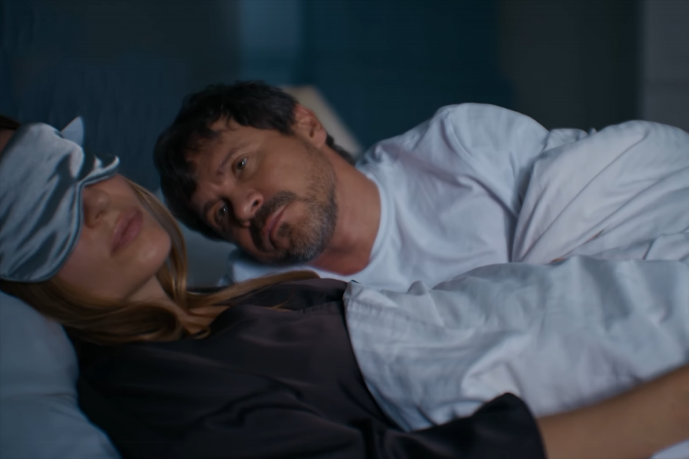«Песочный человек», «Декстер», «В глуши», «Этерна» и еще 11 сериалов июля 