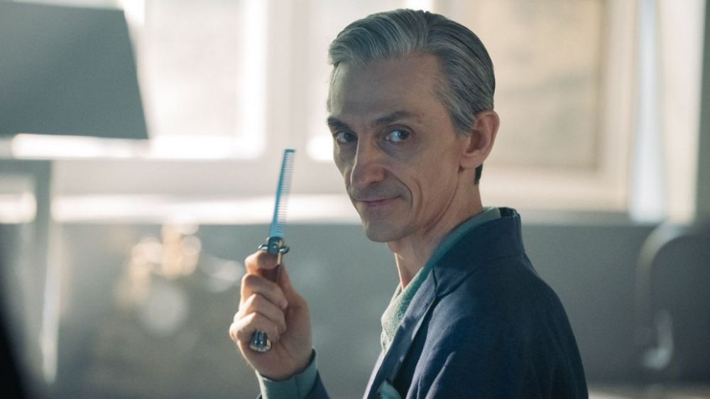 Телеканал ТНТ готовит премьеру комедийного сериала про внедрение кулинара в дом бандита «Повар под прикрытием»